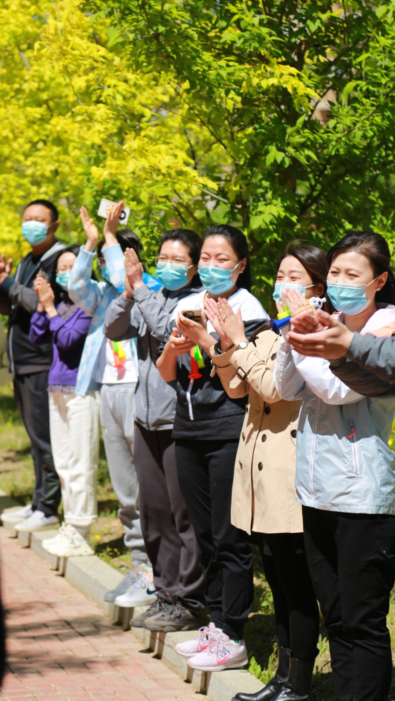 4、已发-学校新闻-组织部-学校首批换班进校人员解封 (1)