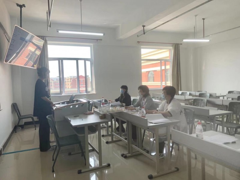 3、设计与艺术系举行2021届环境设计专业毕业设计答辩会 (1)