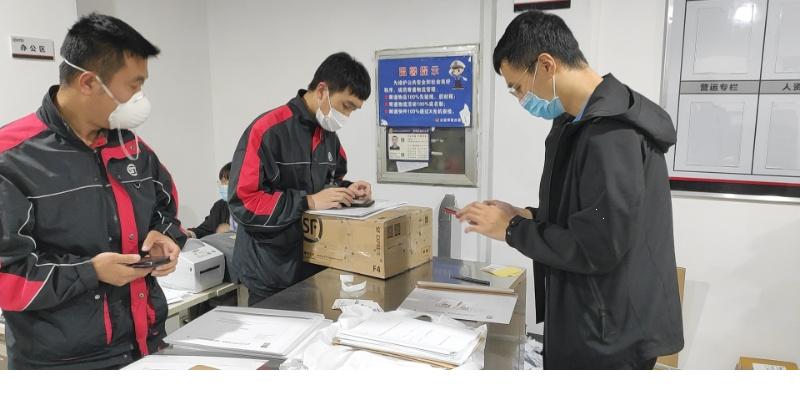 建筑与规划学院辅导员精准服务毕业生