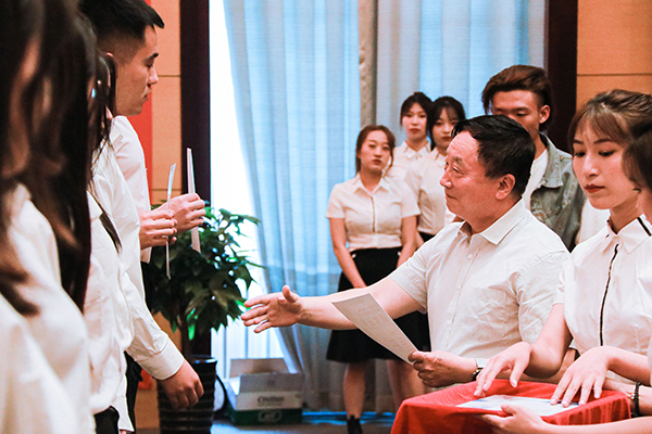 3、首届辽宁省大学生城市文化创意设计大赛表彰大会暨2021年第二届辽宁省大学生城市文化创意设计大赛启动仪式在我校举行 (3)