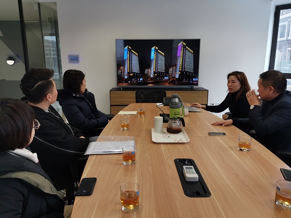 1入推动产教融合 加强校企协同育人——设计与艺术系走访优秀校企沈阳市中科创藝照明科技有限公司2 - 副本