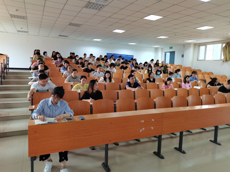 建筑与规划学院组织召开2022年春季学期期末工作总结会暨暑期工作部署会 (3)