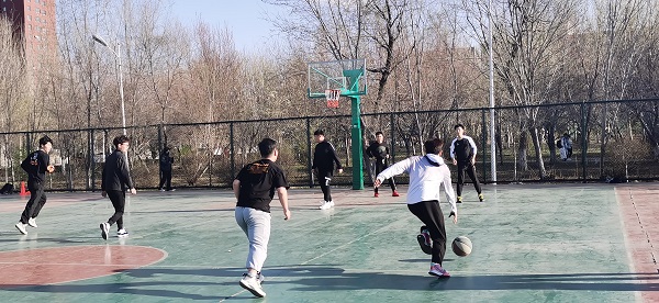 4、市政与环境工程系举办筑梦青春篮球赛 (2)