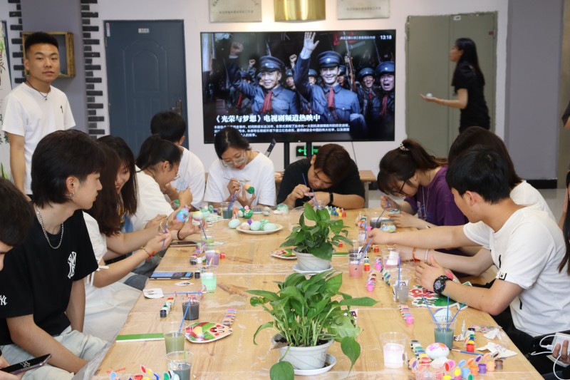 4、建筑与规划学院开展“粽香四溢，情在建院”主题活动-2 (2)