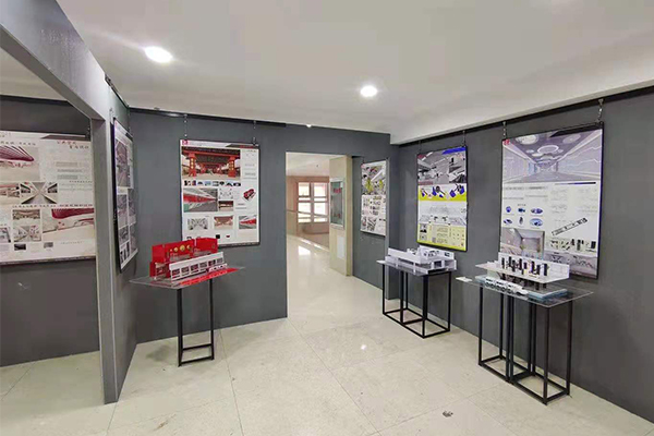 2、设计与艺术系举办项目教学包成果作品展 (1)